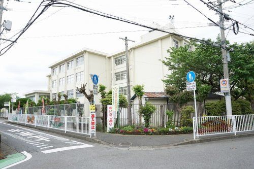 福岡市立七隈小学校の画像