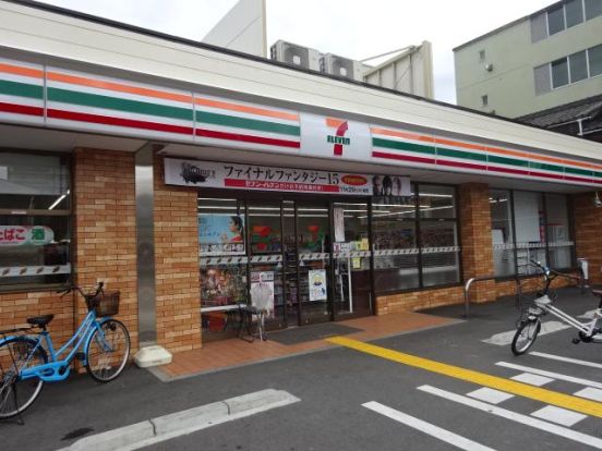 セブン-イレブン大阪東中本３丁目店の画像