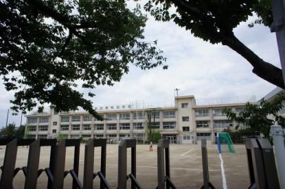 練馬区立 関町小学校の画像
