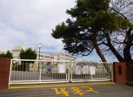 入間市立藤沢小学校の画像