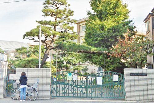 川崎市立中原小学校の画像