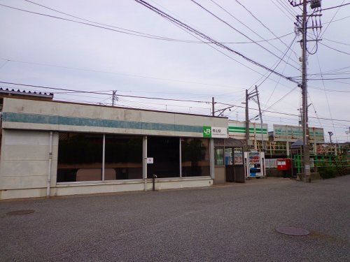 青山駅の画像
