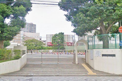 横浜市立神奈川小学校の画像