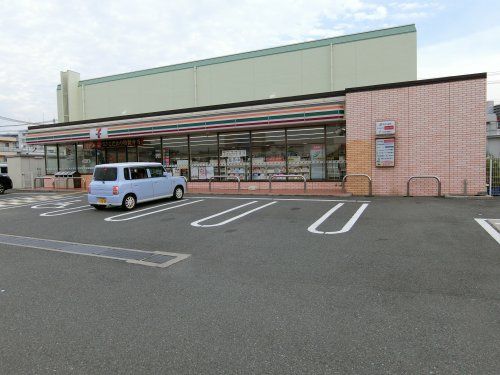 セブンイレブン　堺鳳西町1丁店の画像