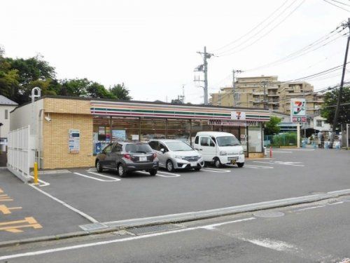 セブンイレブン 保土ケ谷元町橋店の画像