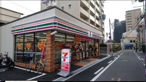 セブンイレブン 近鉄河内小阪駅南店の画像