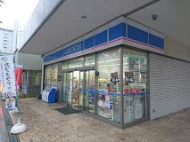 ローソン 東大阪フレスポ長田駅前店の画像