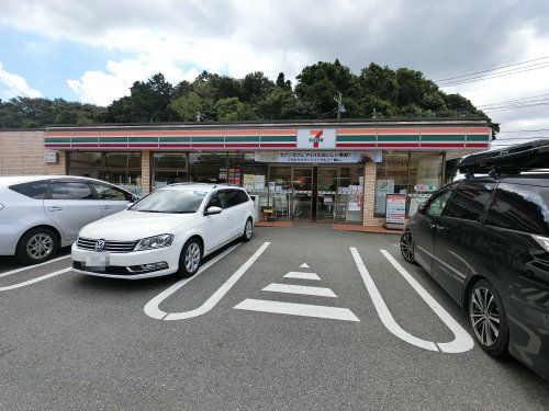 セブン-イレブン 佐倉下志津店の画像