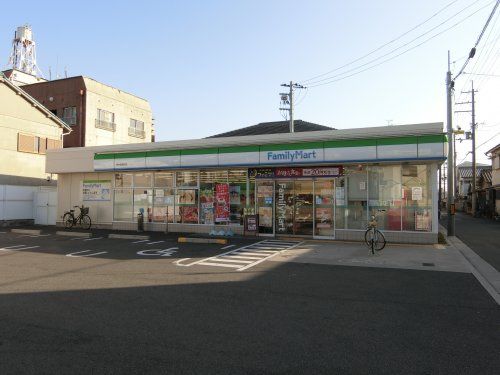 ファミリーマート　堺中長尾町店の画像