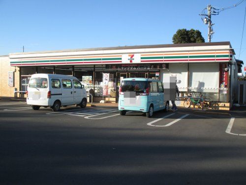 セブンイレブン　千葉宮田店の画像