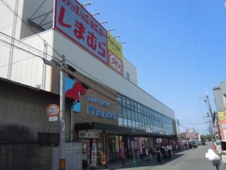 万代 渋川店の画像