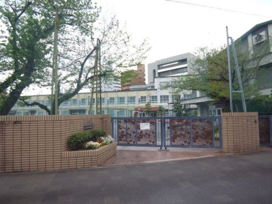六郷小学校の画像