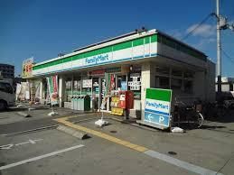 ファミリーマート 小浦中環東大阪店の画像