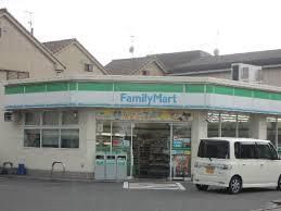 ファミリーマート 萱振町七丁目店の画像