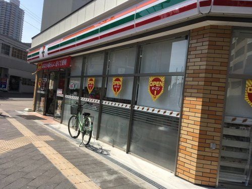 セブンイレブン 大阪関目1丁目南店の画像