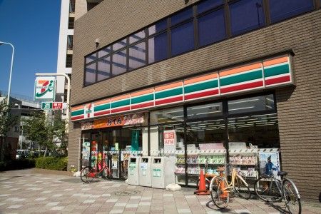 セブンイレブン 北区西ヶ原4丁目店の画像