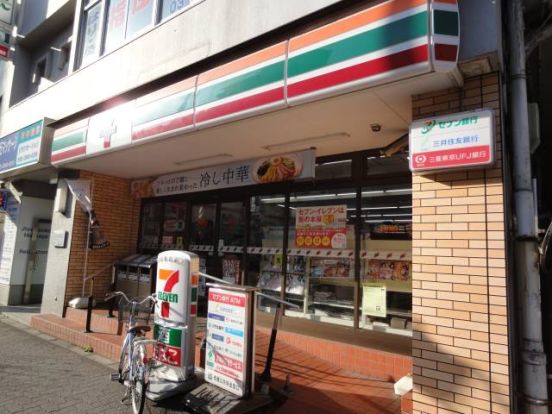 セブンイレブン 練馬3丁目店の画像