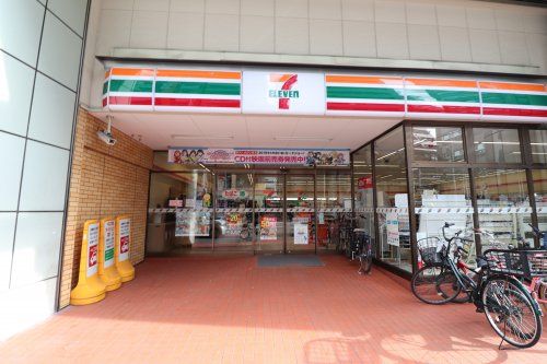 セブンイレブン 台東北上野2丁目店の画像