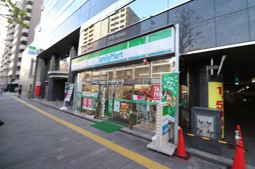 ファミリーマート 台東寿二丁目店の画像