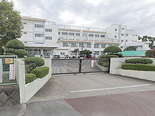 平塚市立松が丘小学校の画像