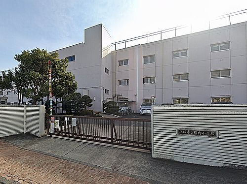 平塚市立横内小学校の画像