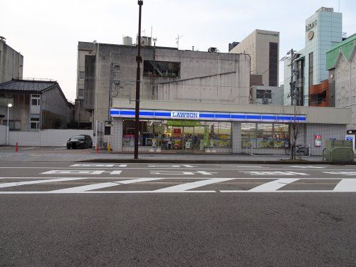 ローソン 高岡駅前店の画像