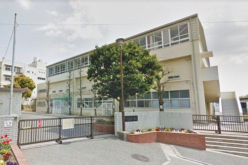 横浜市立吉原小学校の画像