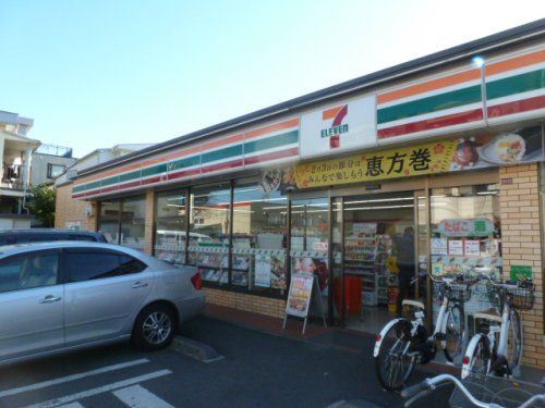 セブンイレブン 杉並桃井4丁目店の画像