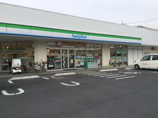 ファミリーマート 田島五丁目店の画像