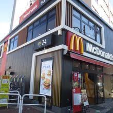 マクドナルド 落合店の画像