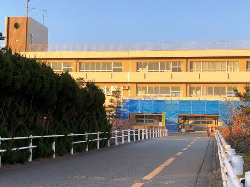 金沢市立大浦小学校の画像