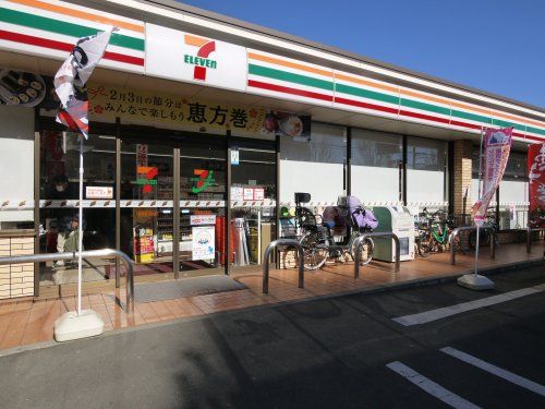 セブンイレブン 練馬豊玉南店の画像