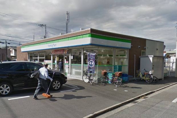 ァミリーマート稲毛穴川一丁目店の画像