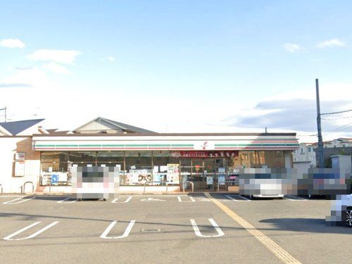 セブンイレブン 堺深井東町店の画像