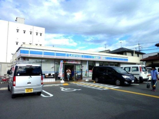 ローソン 東大阪川田三丁目店の画像