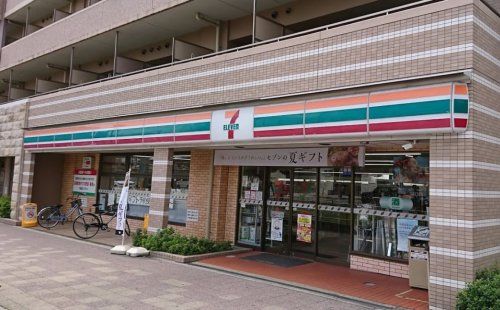 セブンイレブン JR塚口駅前店の画像