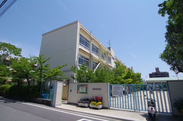 尼崎市立　武庫小学校の画像
