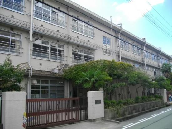 西宮市立　安井小学校の画像