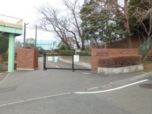 藤沢市立六会小学校の画像