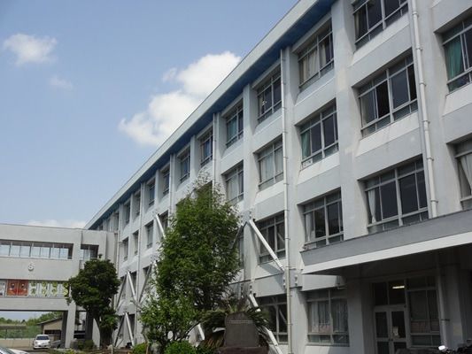 藤沢市立善行中学校の画像