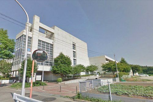 横浜市立緑園義務教育学校の画像