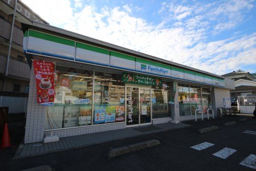 ファミリーマート横須賀金谷店の画像