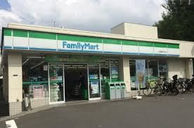 ファミリーマート 羽田六丁目店の画像