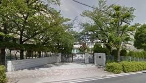 西山小学校の画像