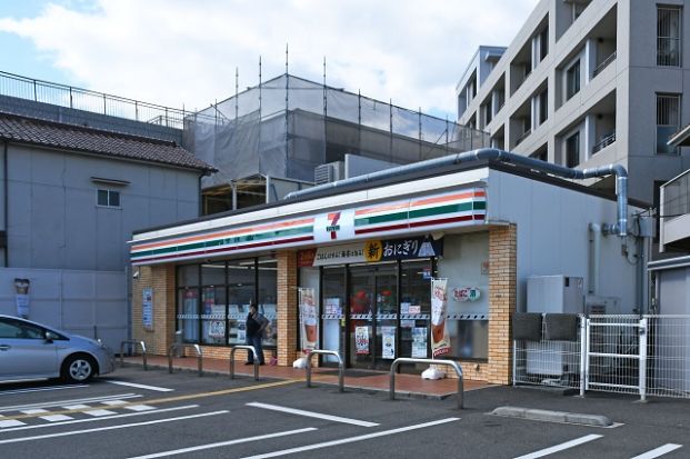 セブンイレブン神戸日向２丁目店の画像