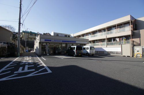 ローソン横須賀鷹取店の画像