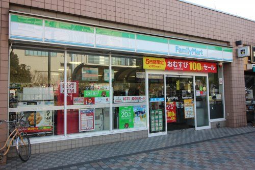 ファミリーマート清瀬北口店の画像