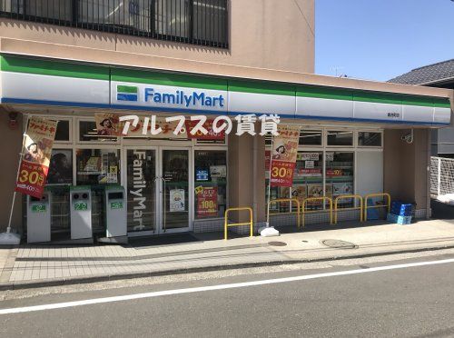 ファミリーマート 釜台町店の画像