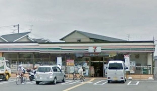 セブンイレブン 堺深井東町店の画像