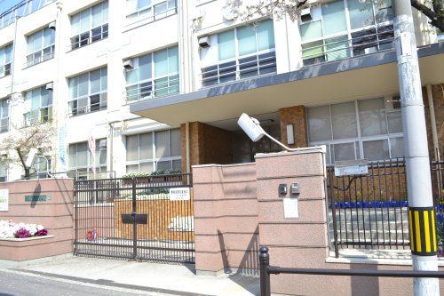 大阪市立内代小学校の画像